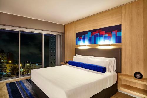 Aloft Lima Miraflores, A Marriott Hotel