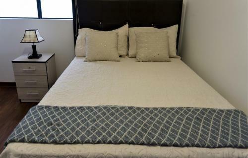 Apartamento Privado Cerca Al Aeropuerto Lima - Pe