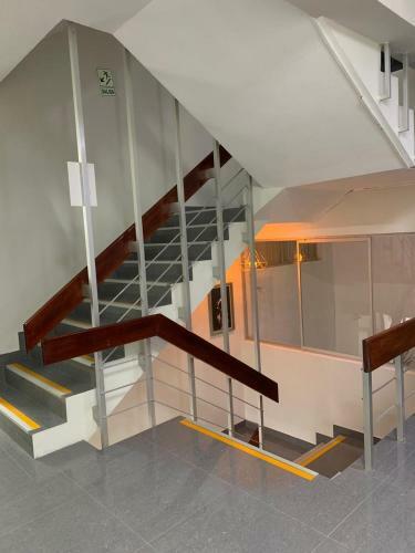 Hostal Low Cost Sm