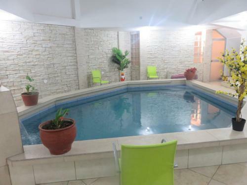 Hostal Hospedaje Casa Blanca Beach