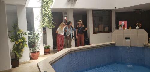 Hostal Hospedaje Casa Blanca Beach