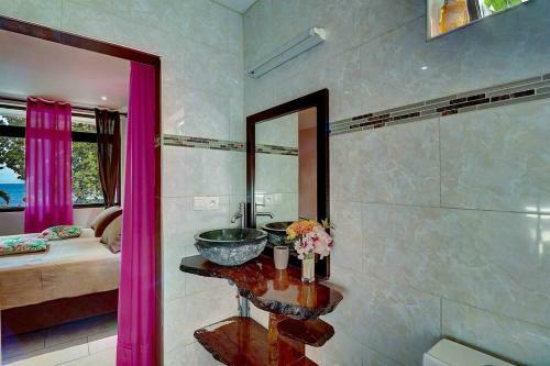 Villa Tahiti Beach House