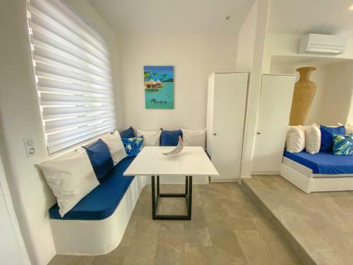 Bed & Breakfast Ninamu Pearl Guest House