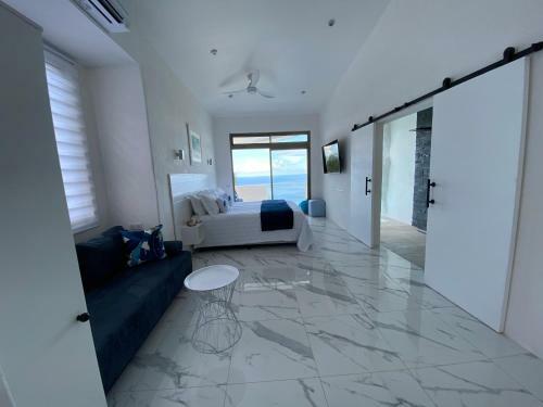 Bed & Breakfast Ninamu Pearl Guest House