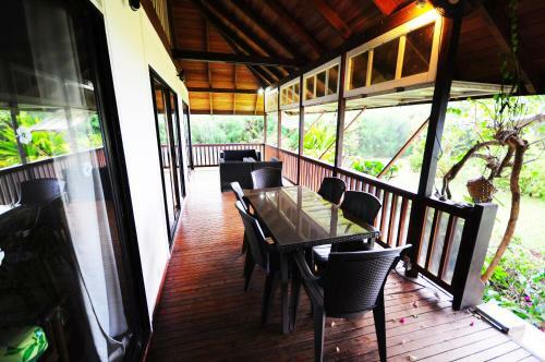 #4 Beach Villa Bliss By Tahiti Villas