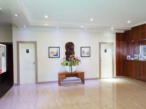 Lae City Hotel