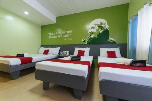 Hotel Reddoorz Plus @ Altaroca Antipolo