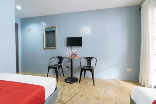 Hotel Reddoorz Plus @ Altaroca Antipolo