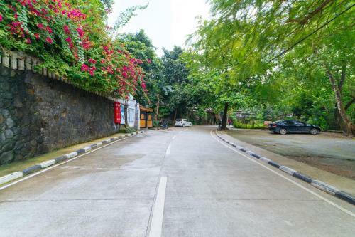 Hotel Reddoorz Plus @ Altaroca Antipolo