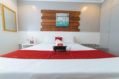 Hotel Reddoorz Plus @ Altaroca Antipolo