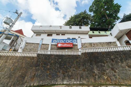 Hotel Reddoorz Plus @ Altaroca Antipolo