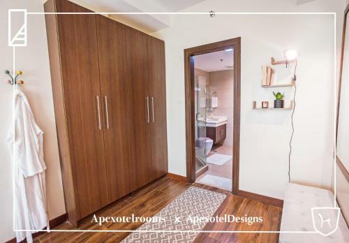 Amazing Apartment Posh Ayala Best Secure Spacious