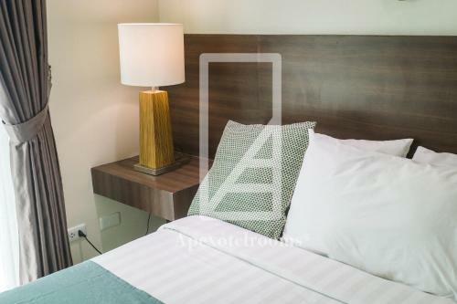 Amazing Apartment Posh Ayala Best Secure Spacious