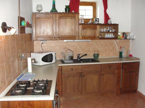 Zanati Apartmannh�z
