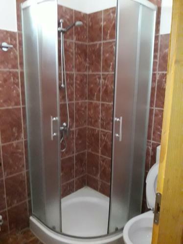 Zanati Apartmannh�z