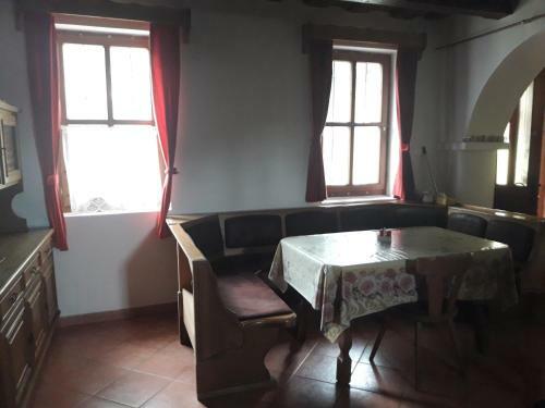 Zanati Apartmannh�z