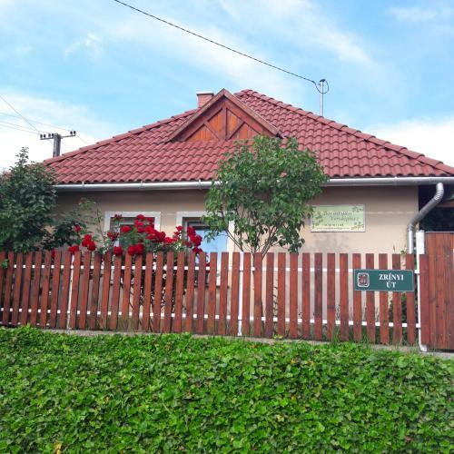Hostal Borosty�n Vend�gh�z