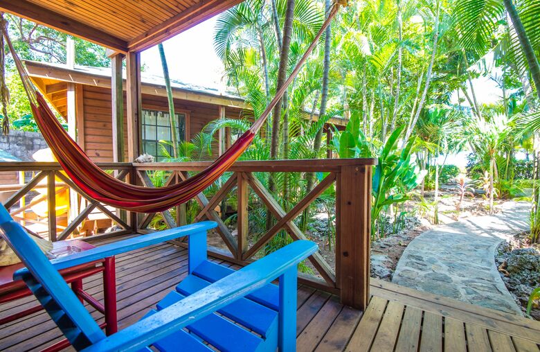 Hotel Las Rocas Resort And Dive Center