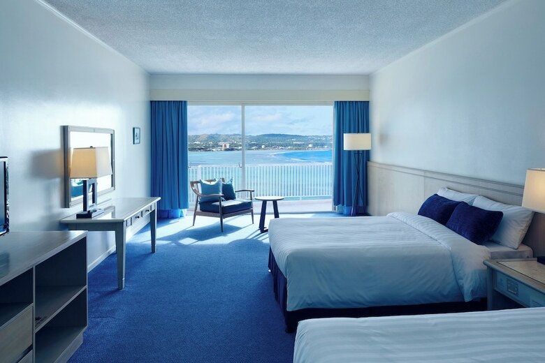 Hotel Onward Beach Resort