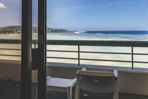 Hotel Alupang Beach Tower