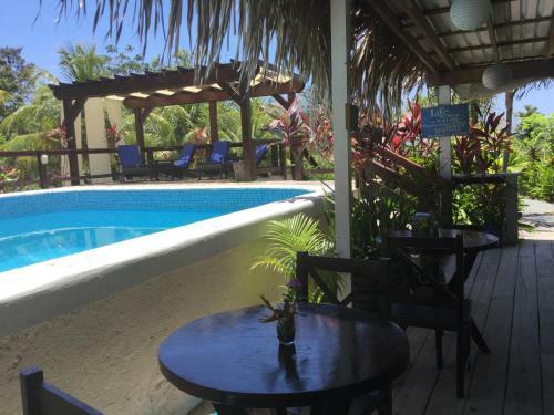Hostal Guava Grove