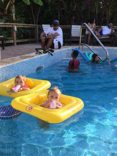 Hostal Guava Grove