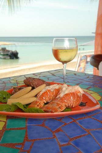 Hotel Mayan Princess Beach & Dive Resort