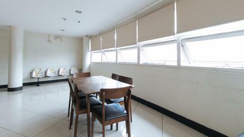 Hotel Reddoorz Plus @ Edsa Congressional