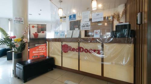 Hotel Reddoorz Plus @ Edsa Congressional