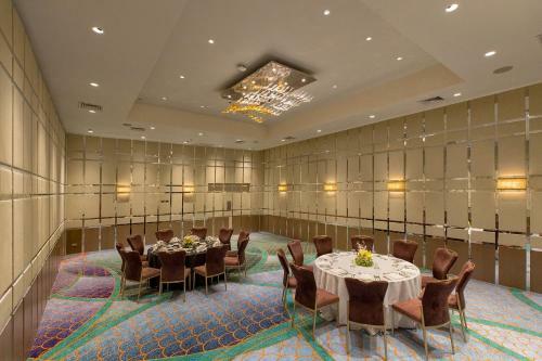 Hotel Dusit Thani Mactan Cebu Resort