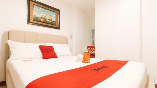 Hotel Reddoorz Near Mercado Del Lago