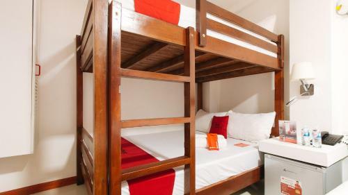 Hotel Reddoorz Near Mercado Del Lago