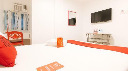 Hotel Reddoorz Near Mercado Del Lago
