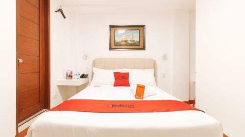 Hotel Reddoorz Near Mercado Del Lago