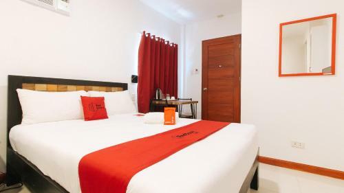 Hotel Reddoorz Near Mercado Del Lago
