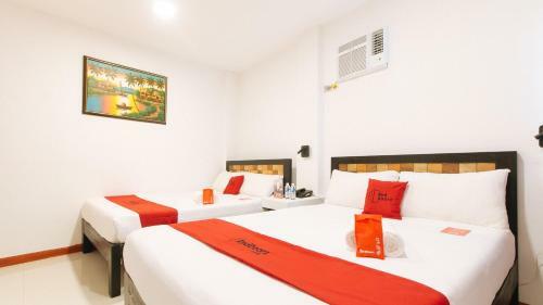 Hotel Reddoorz Near Mercado Del Lago