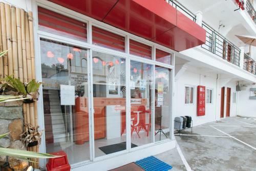 Hotel Reddoorz Near Mercado Del Lago