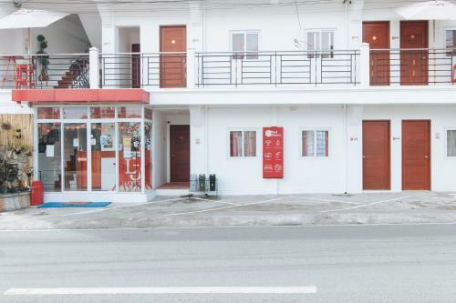 Hotel Reddoorz Near Mercado Del Lago