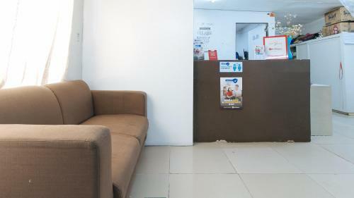 Hotel Reddoorz @ Kassel Para�aque
