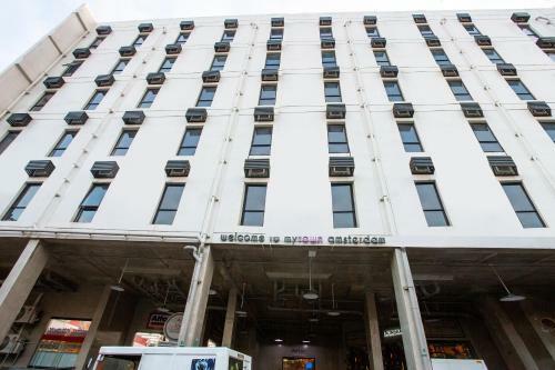 Hotel Oyo 518 Mytown Amsterdam