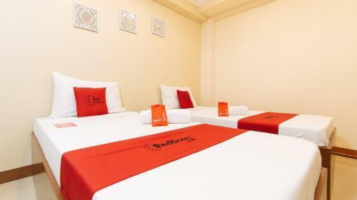 Hotel Reddoorz Plus Near Uptown Bgc Mall