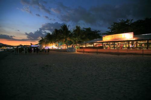 Hotel Wild Orchid Beach Resort