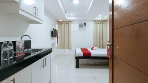 Hotel Reddoorz @ Dbuilders Bangkal Makati