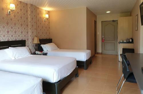 Hotel Tagaytay Wingate Manor