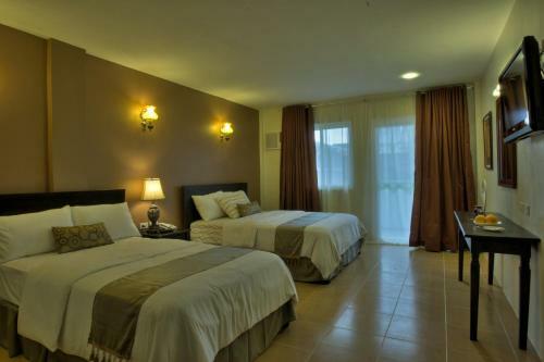 Hotel Tagaytay Wingate Manor