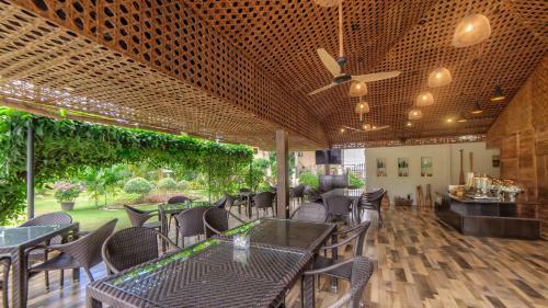Hotel Golden Palm Resort
