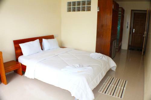 Hotel Montani Beach Resort
