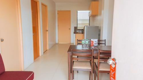 Posada Reddoorz Plus Near Talisay Town Center