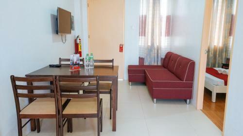 Posada Reddoorz Plus Near Talisay Town Center