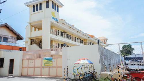 Posada Reddoorz Plus Near Talisay Town Center